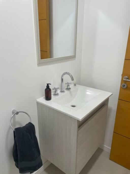 Departamento Nuevo- Piscina Techada- Climatizada - Confort Y Calidad A Metros Del Mar Apartment *
