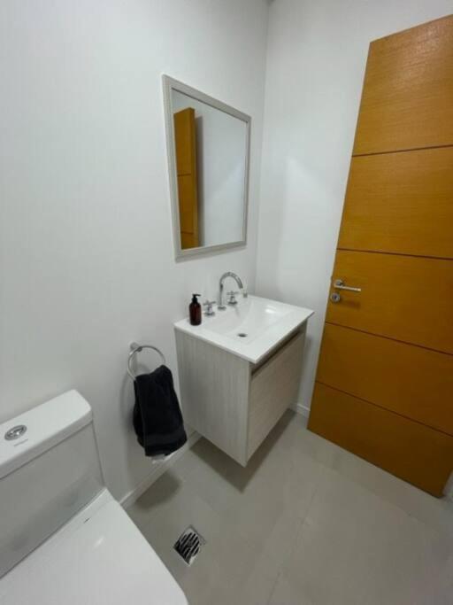 Apartment Departamento Nuevo- Piscina Techada- Climatizada - Confort Y Calidad A Metros Del Mar *
