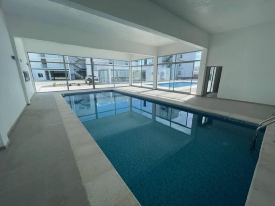 Departamento Nuevo- Piscina Techada- Climatizada - Confort Y Calidad A Metros Del Mar Apartment Puerto Madryn