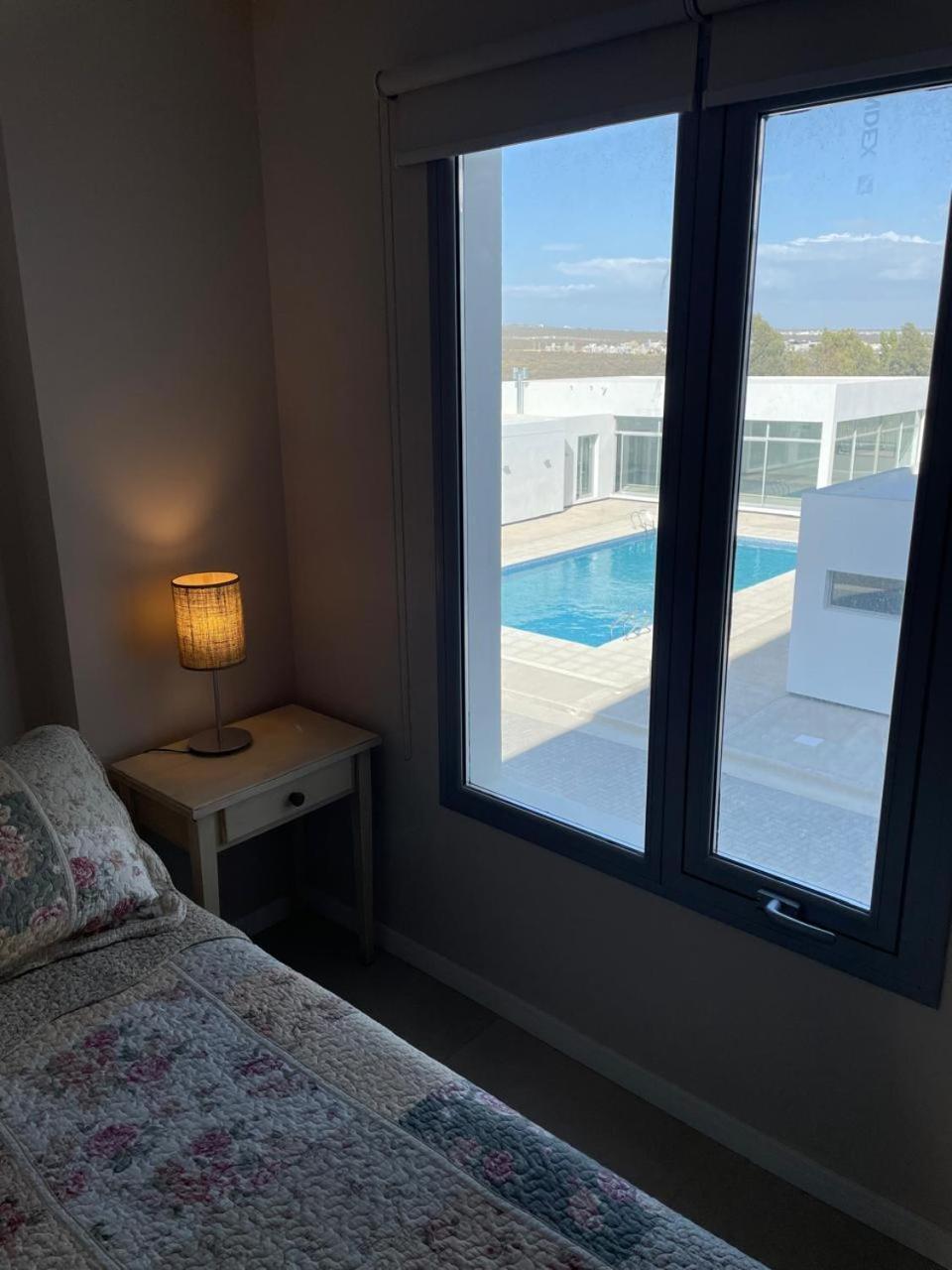Apartment Departamento Nuevo- Piscina Techada- Climatizada - Confort Y Calidad A Metros Del Mar Puerto Madryn